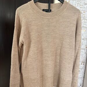Banana Republic Women’s Camel Crewneck Sweater - longer length
